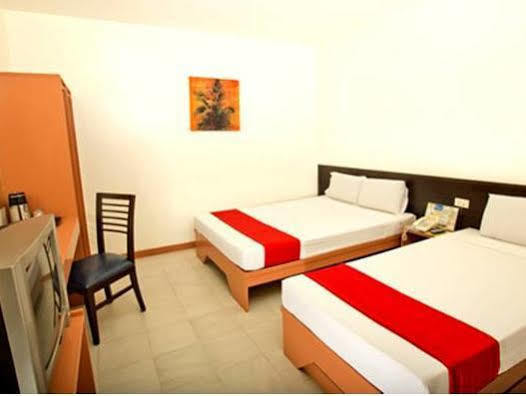 Hotel Pier Cuatro Cebu Exteriér fotografie